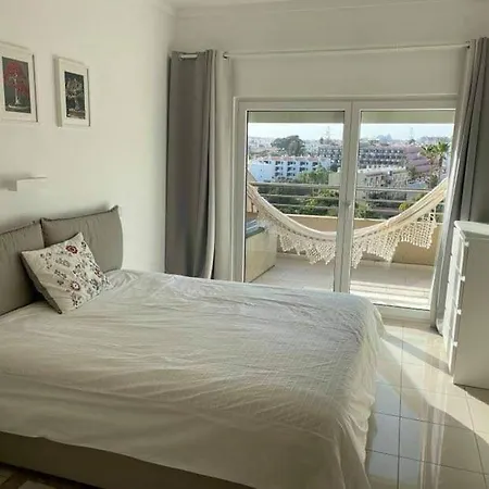 Barracuda Ocean View Apartment Albufeira