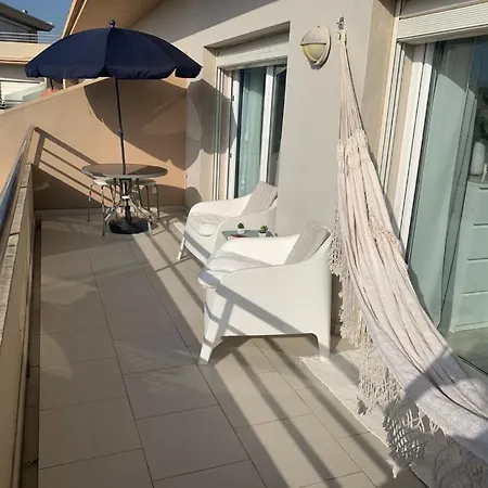 Barracuda Ocean View Apartmán *