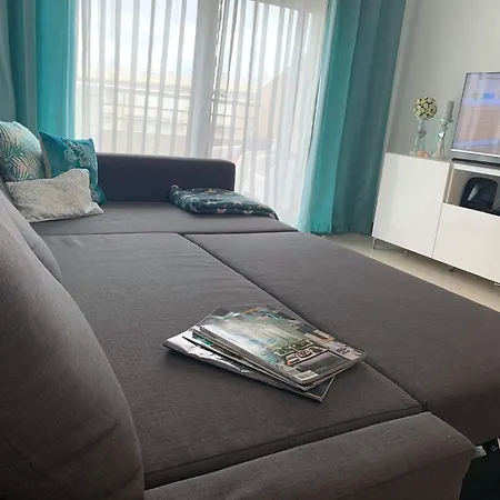 Barracuda Ocean View Apartmán *