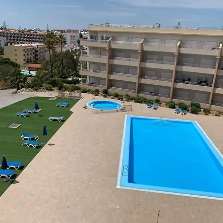Barracuda Ocean View Apartmán *